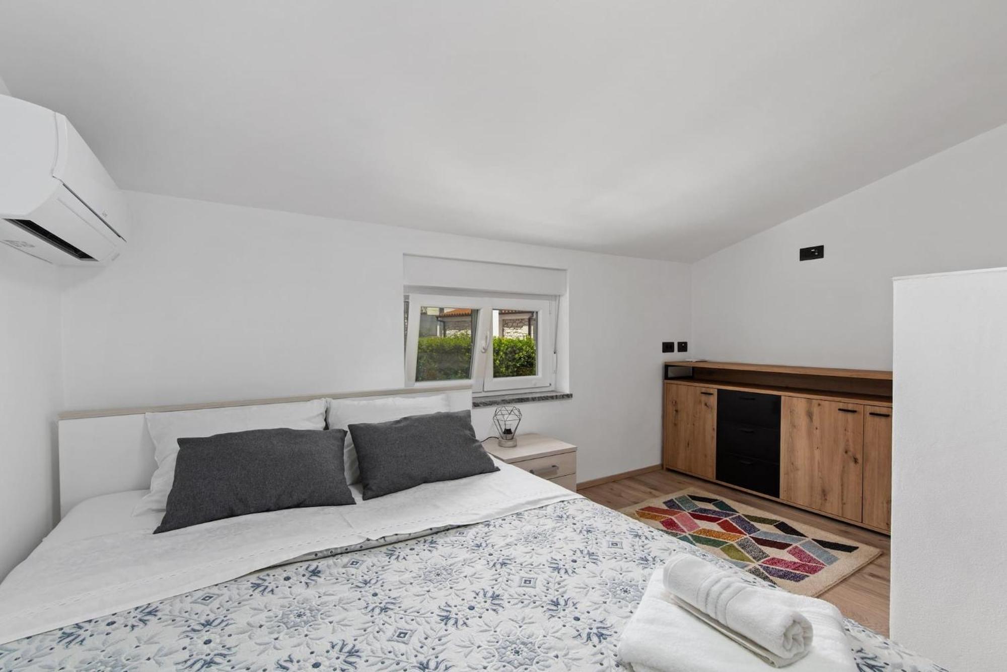 Holiday Home Sea Premantura Exterior photo